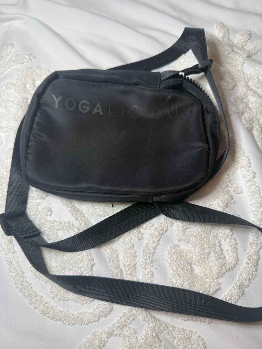 Yogalicious Black Everyday Crossbody Pouch
